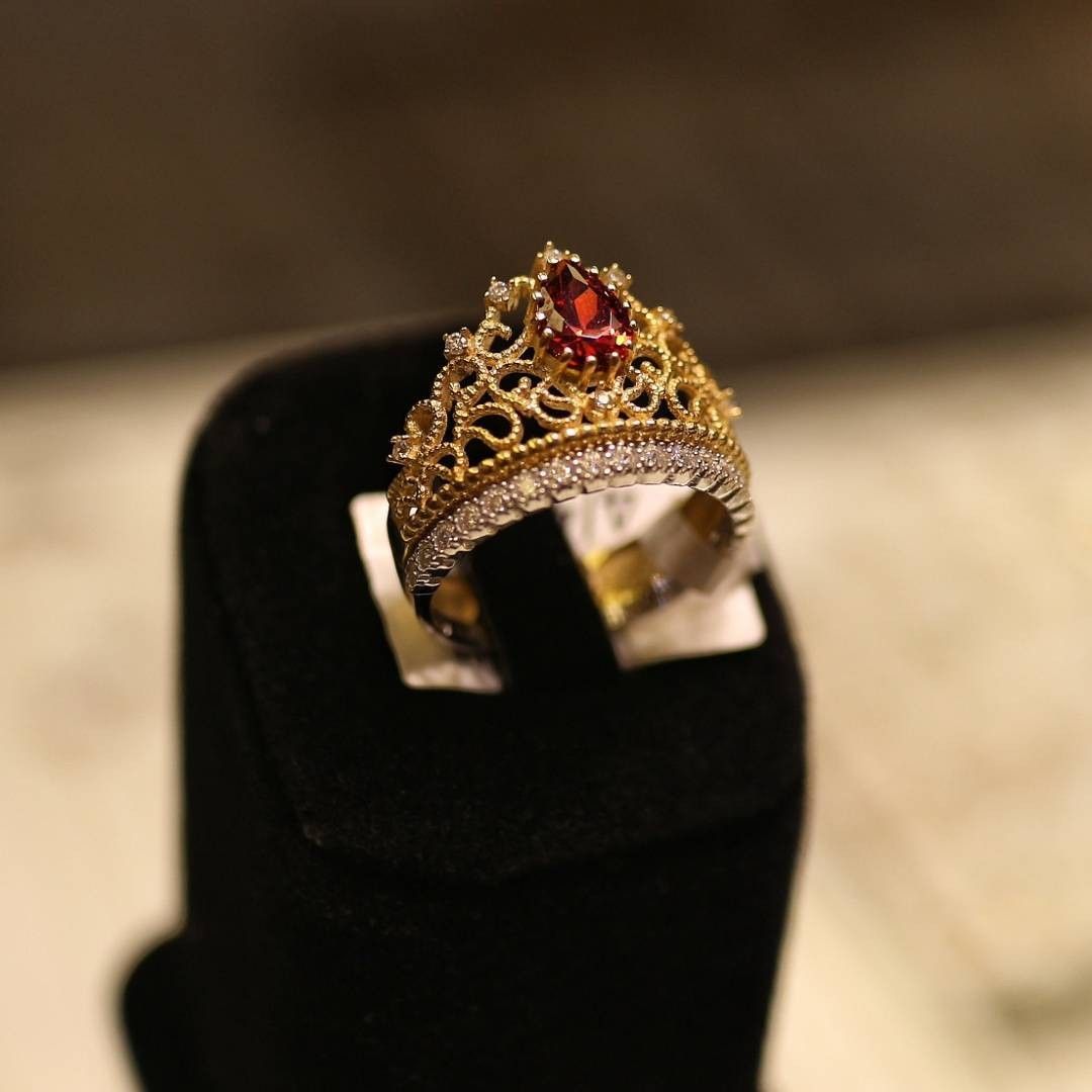 PROD-37 Queen Ring